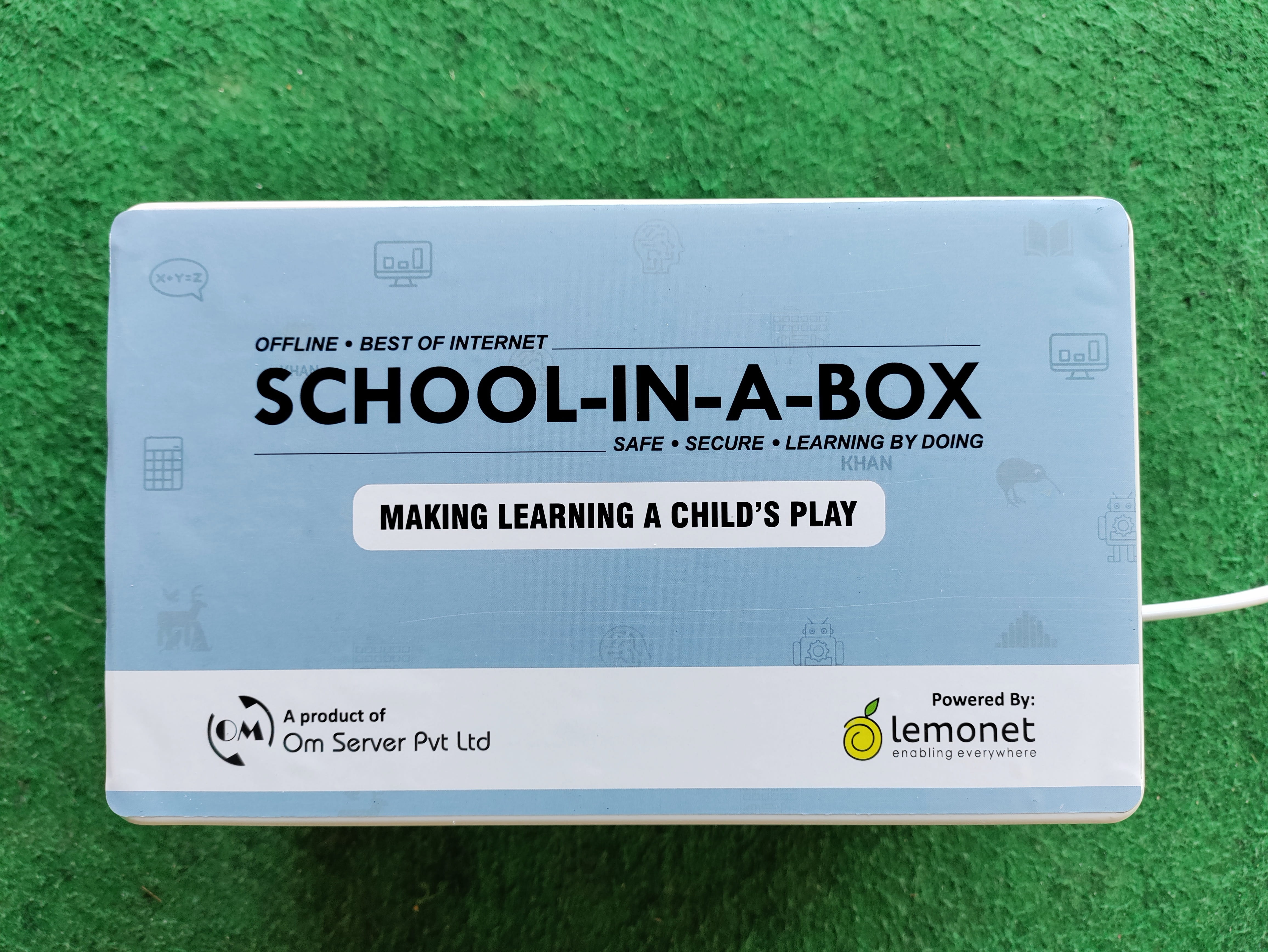 School-In-A-Box - Om Server